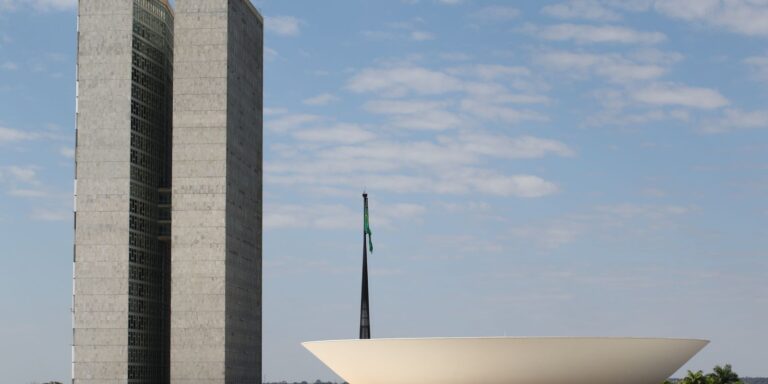 Motta reúne-se na terça com líderes para definir pauta de votações