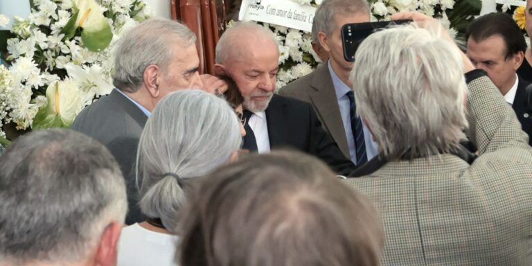 Mino Carta foi o maior jornalista brasileiro, diz Lula