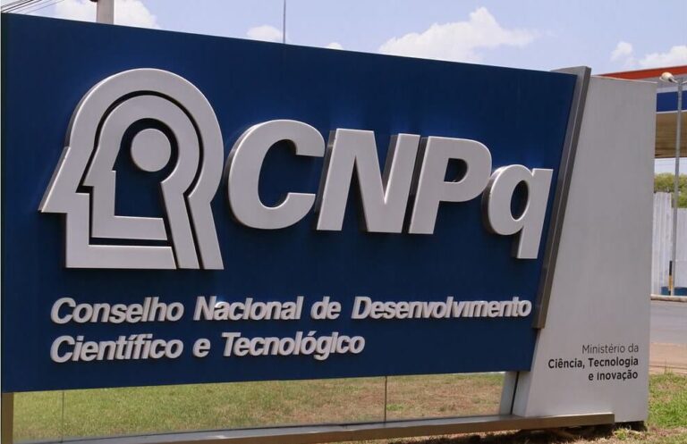CNPQ anuncia edital com R$ 120 milhões para bolsas de pesquisas