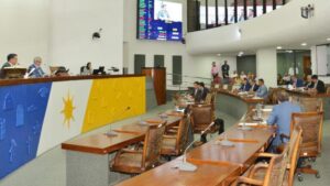 Sem quórum, sessão da Aleto não acontece; oposição registra presença de 7 deputados e base governista não comparece