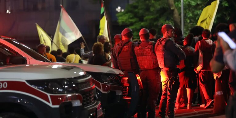 Envolvimento de policiais em tiroteios bate recorde em 2026